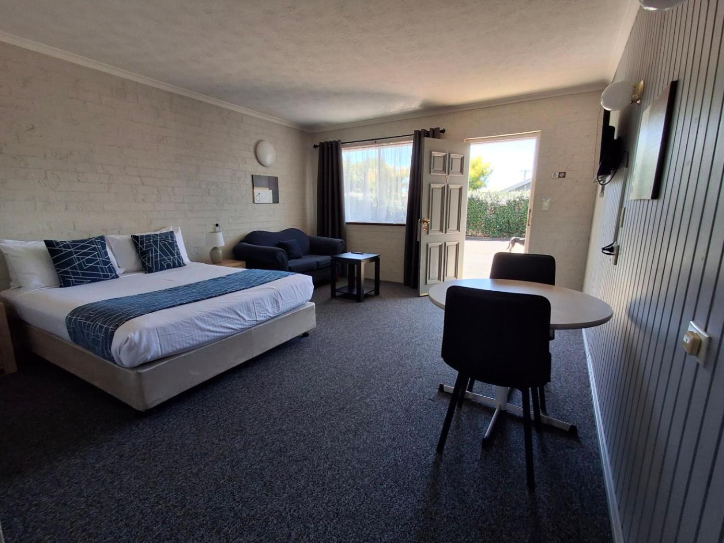Blue Diamond Motor Inn Dubbo Exterior foto