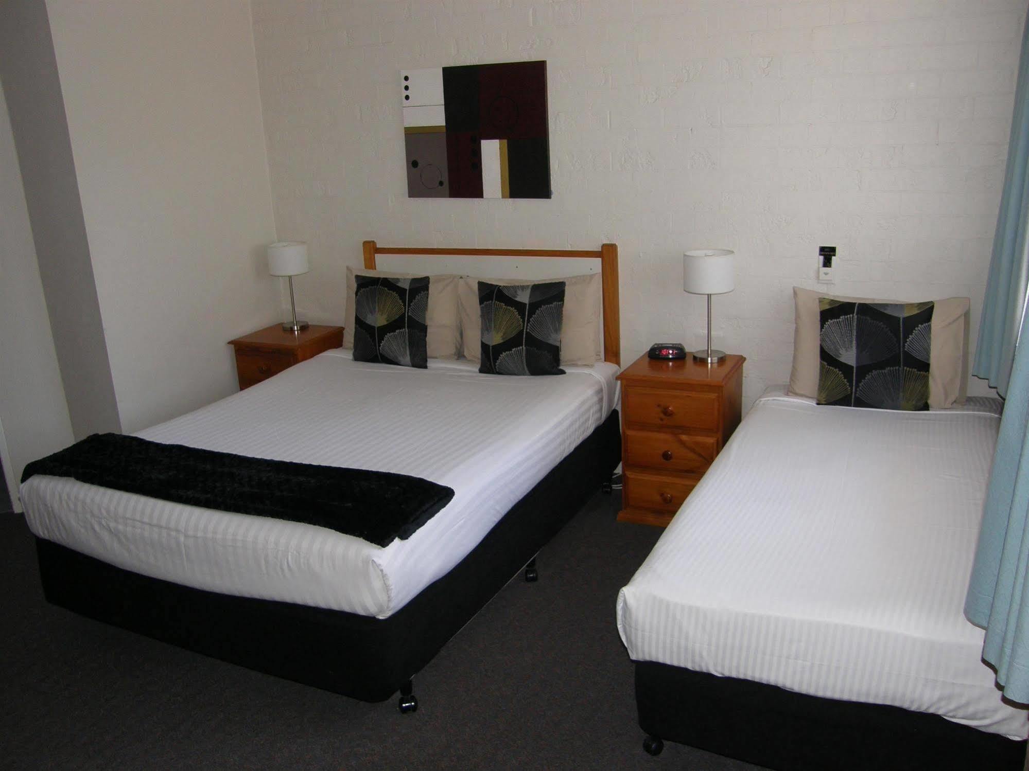 Blue Diamond Motor Inn Dubbo Exterior foto
